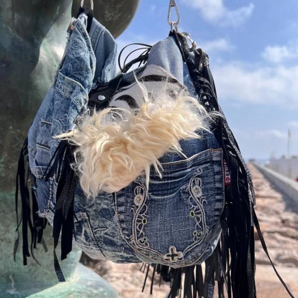 Taller de carteras upcycling